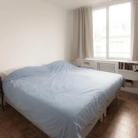 Bright Apt In Menilmontant *